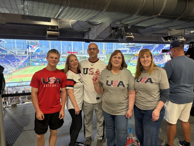 Hunter Bruce with family members wearing USA Baseball shirts